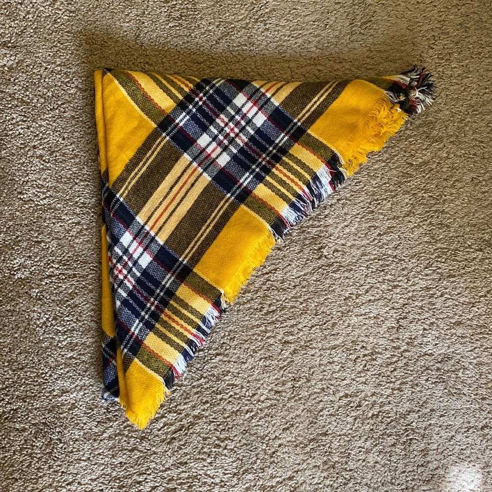 Garage Blanket Scarf